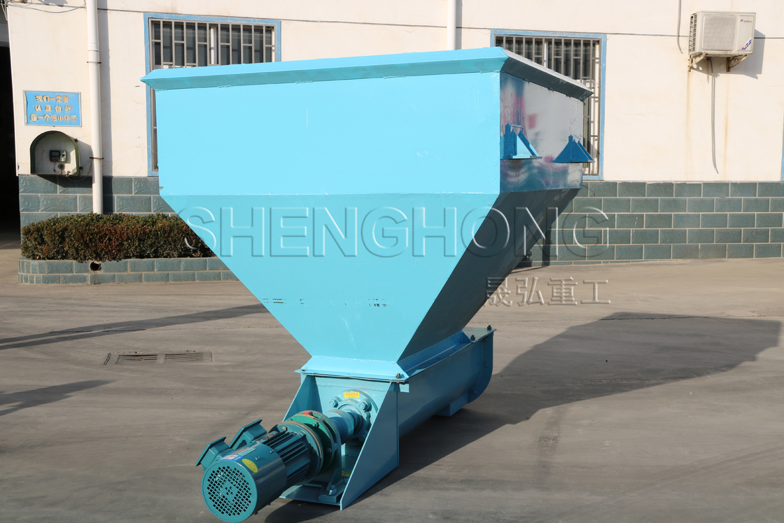 Línea de producción de fertilizantes orgánicos Alimentador automático de alimentación uniforme Capacidad 1-20t / h Color azul