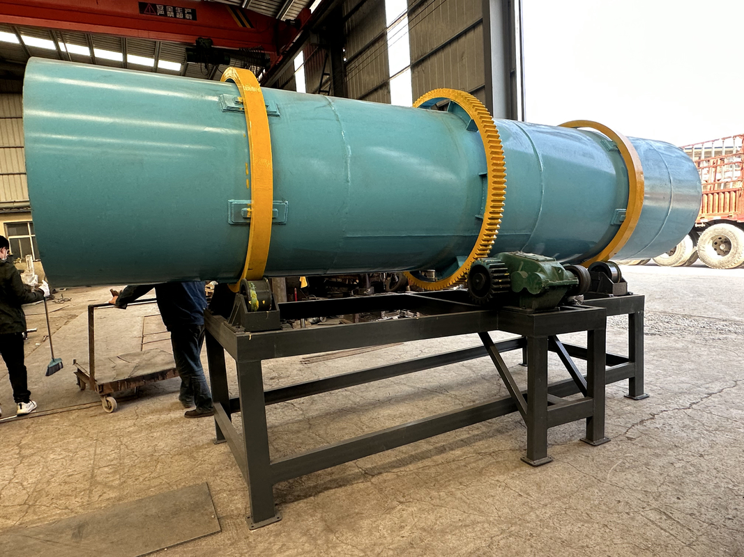 La máquina de revestimiento de película tiene una capacidad de 1-5 t y es de color azul.