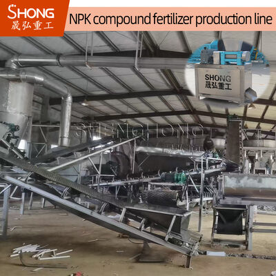 Cadena de producción doble del fertilizante NPK de la protuberancia del rodillo 5000kg/H para la granulación del polvo seco